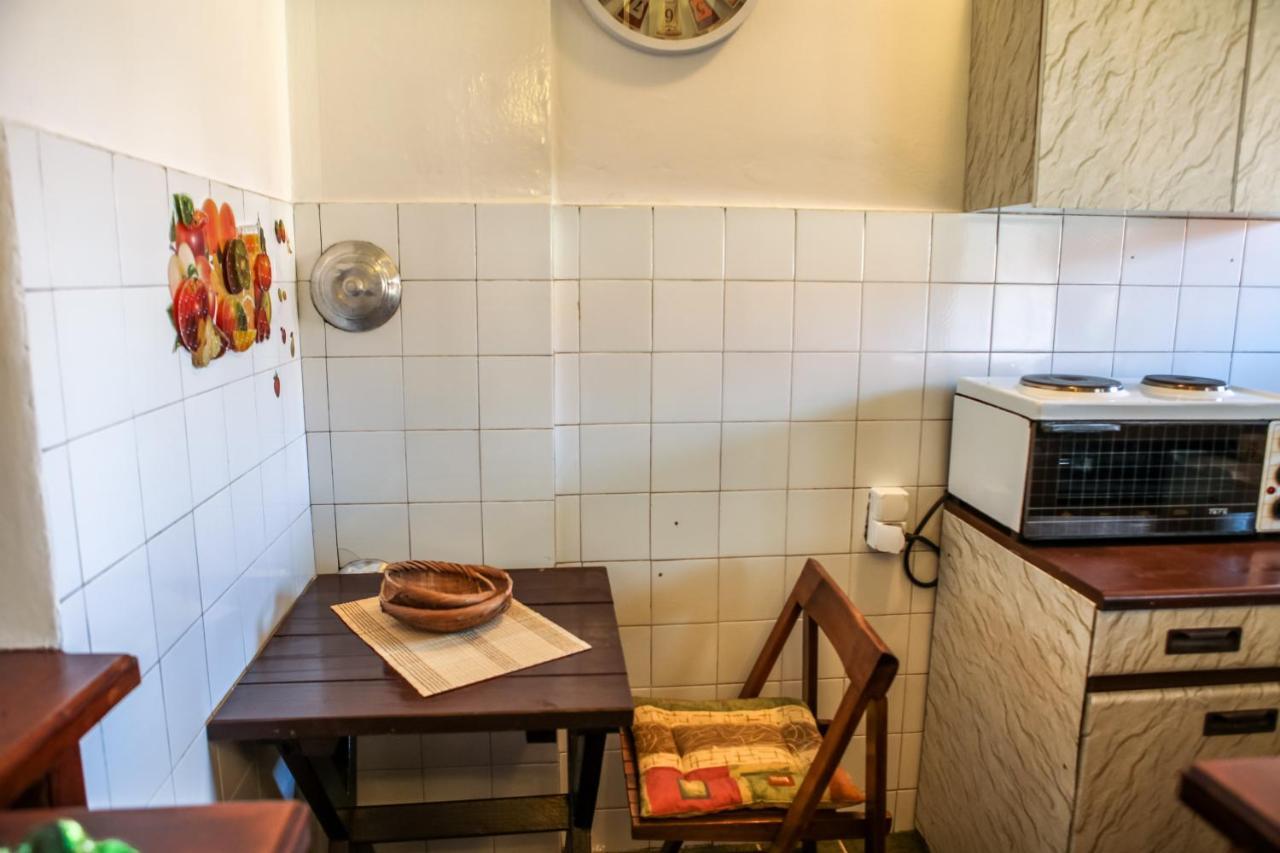 Apartment Dejan Цетине Екстериор снимка